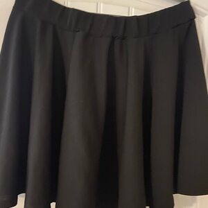 Elegant Black Women's Skirt XL